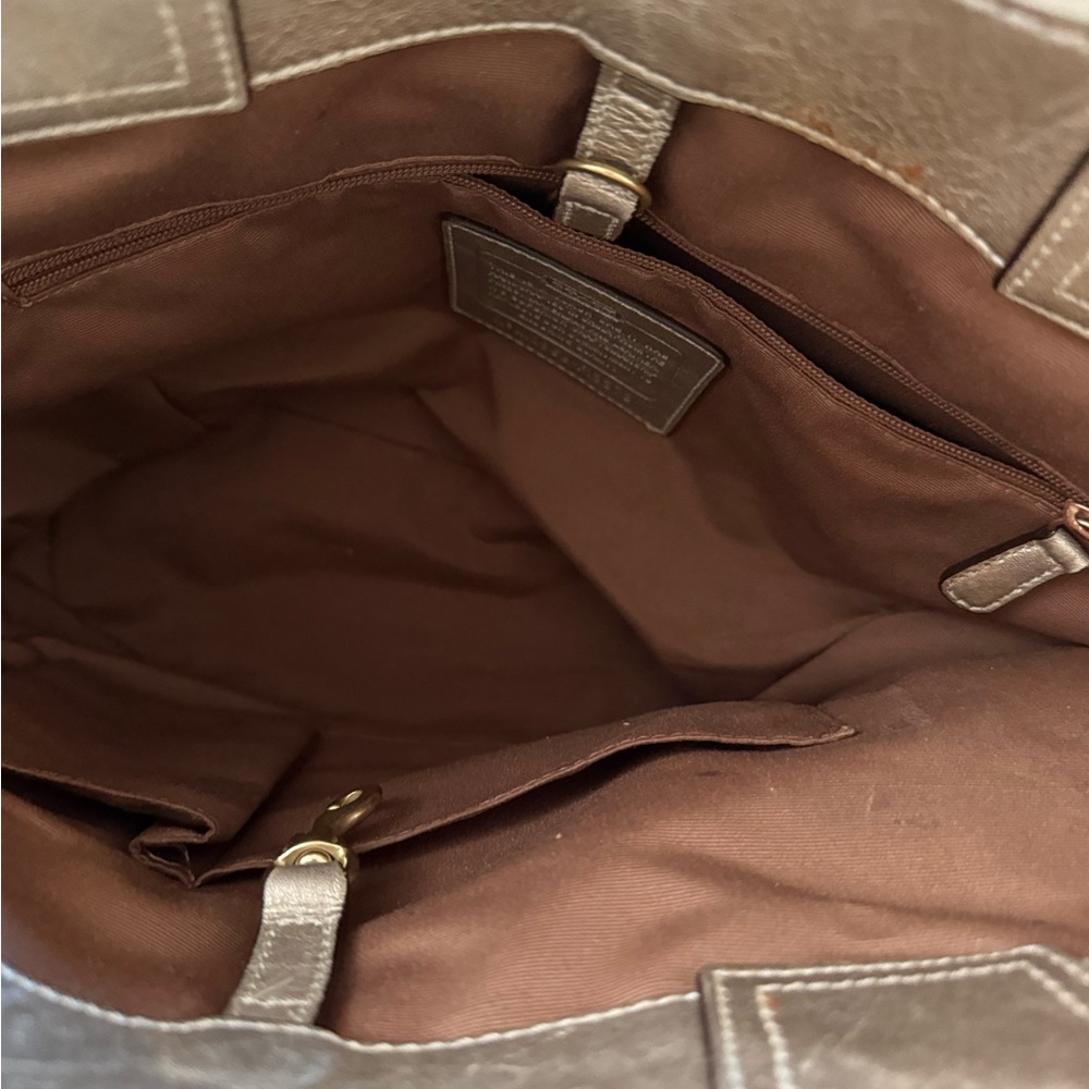 Straw Woven Coach Bleeker handbag-Flower Accent. Naturally woven. - Picture 14 of 14
